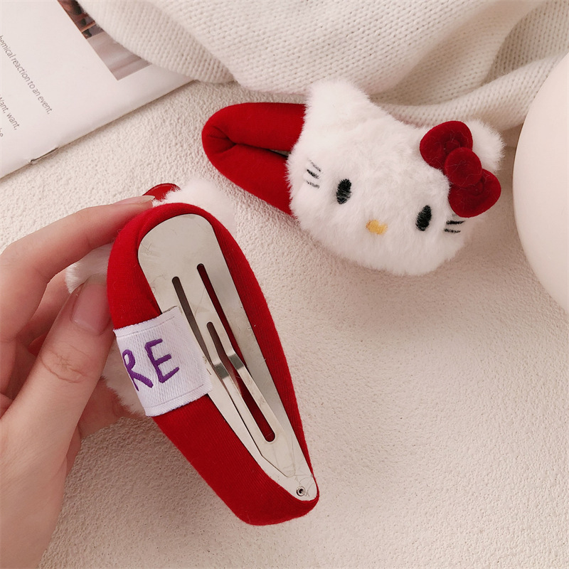 Red cartoon plush hair clip, female cat, large bow, bb clip, headwear, hair clip, side clip, hair clip, bangs clip Application Scenario