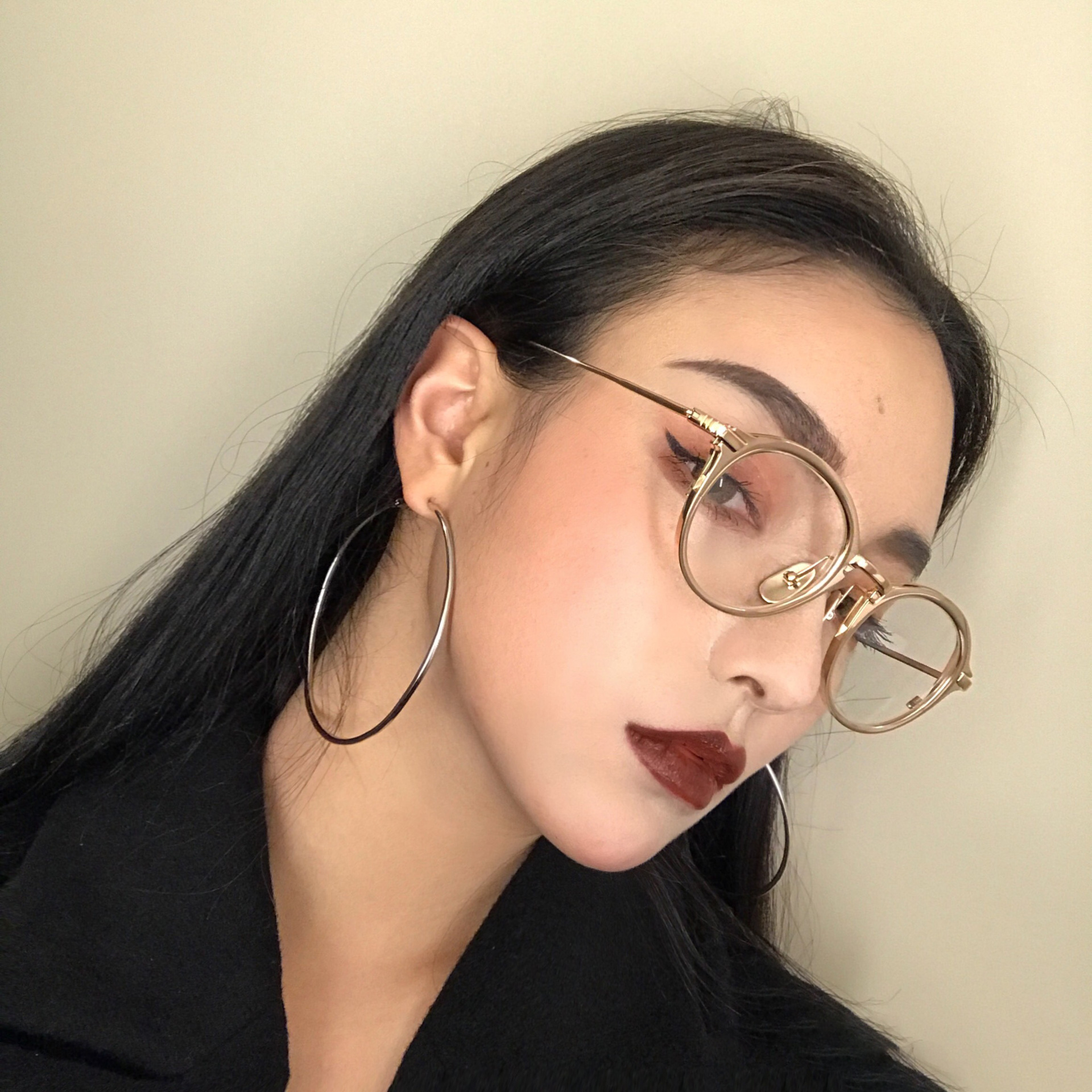 European and American exaggerated and simple ear rings, versatile and high-end, plain ring earrings, trendy exaggerated circle stud earrings Specification drawing