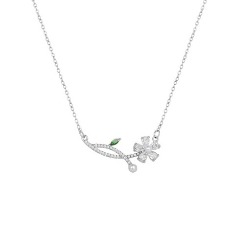 Original design sense tulip necklace, women's titanium steel, non-fading, Internet celebrity style, light luxury, niche collarbone chain wholesale trend Item Picture