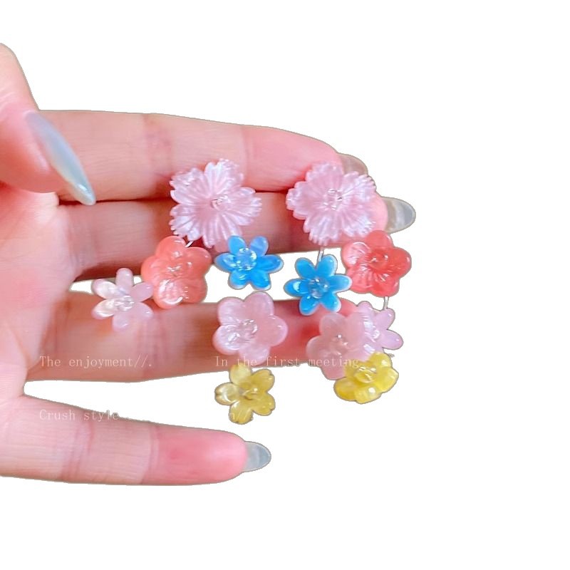 Colorful dopamine flower stud earrings for women 2025 New forest-themed sweet tassel earrings, fresh and vacation-style earrings Item Picture