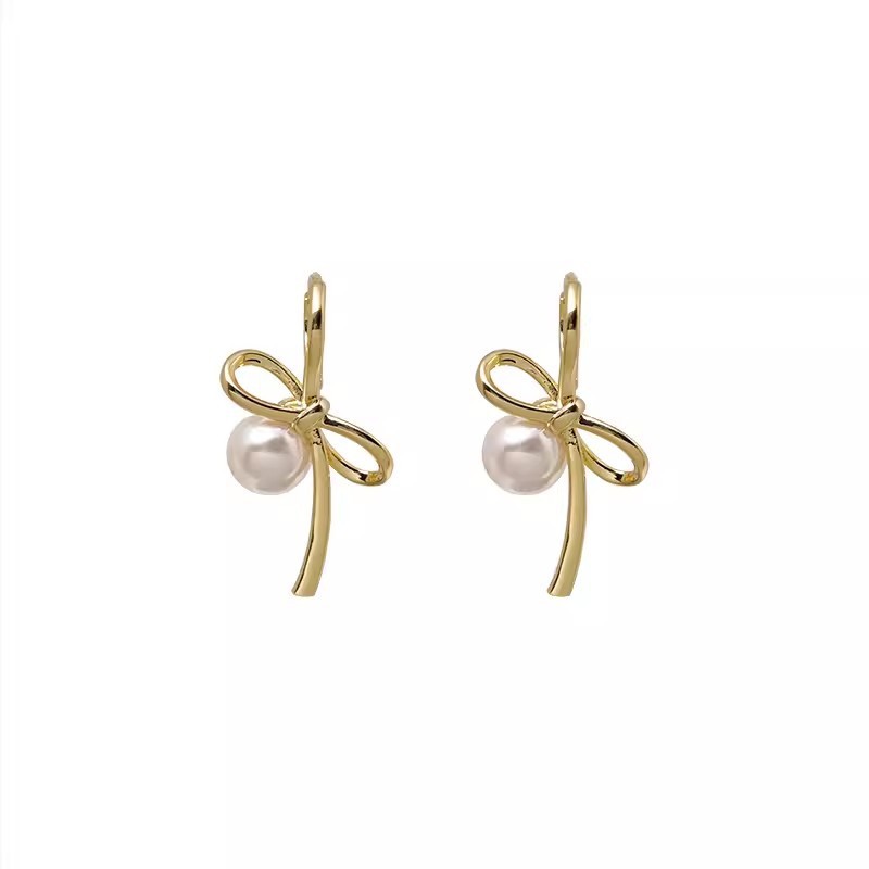 925 Silver needle bow pearl ear buckles with a light luxury and high-end feel, niche design, gentle and elegant ear studs, earrings and earrings Item Picture