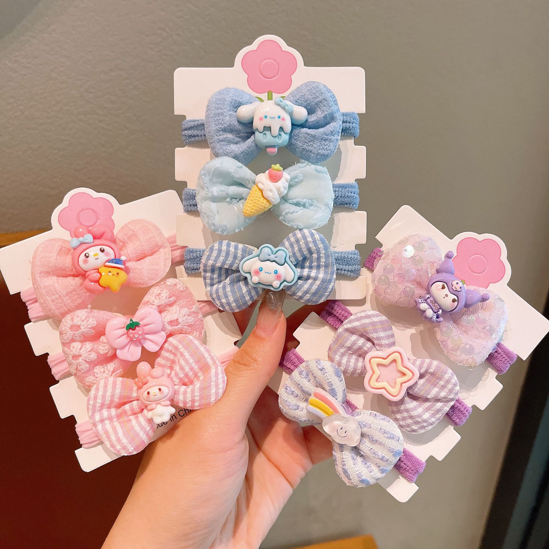 Korean-style girlish plush large intestine hair band, cute cartoon Kuromi soft girl, cream pink hair rope, hair accessory, leather band Specification drawing