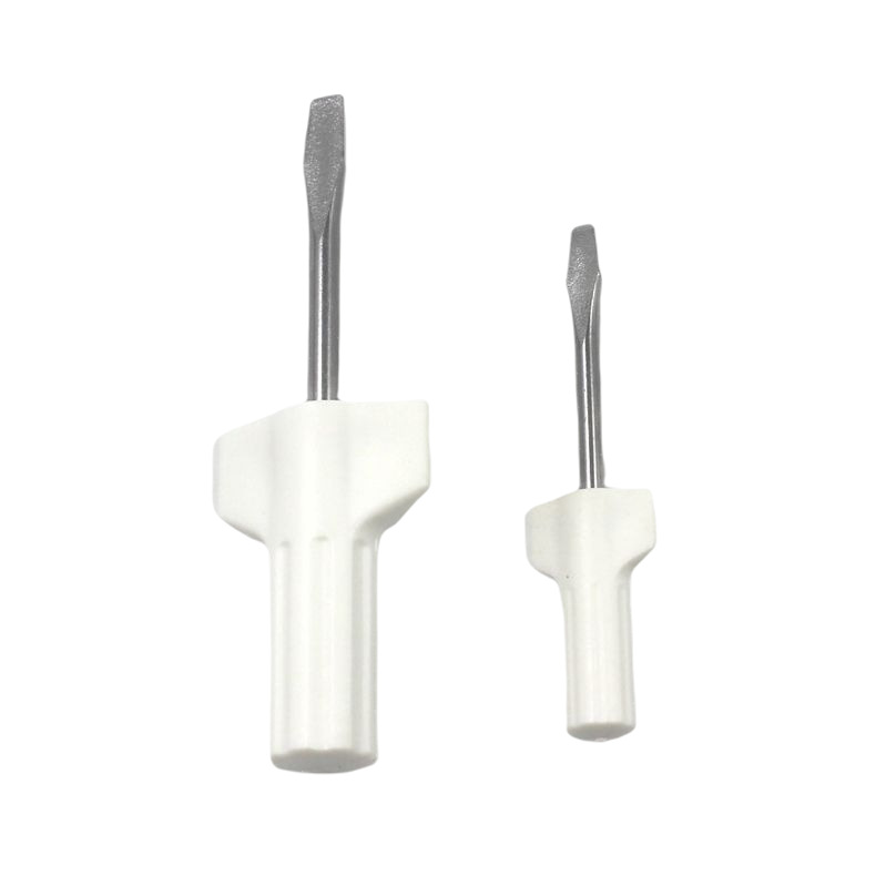 Sewing tools: 1 white screwdriver, 1 large and 1 small flat-head screwdriver, repair small accessories, flat-head screwdriver Item Picture