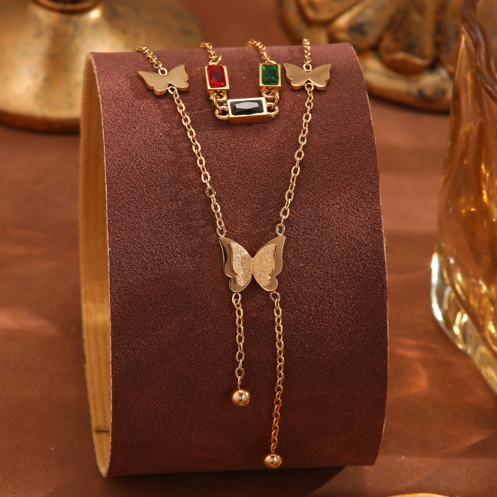 Fashionable, niche, simple and fresh titanium steel necklace, light luxury butterfly square diamond zirconia tassel gold necklace wholesale Specification drawing