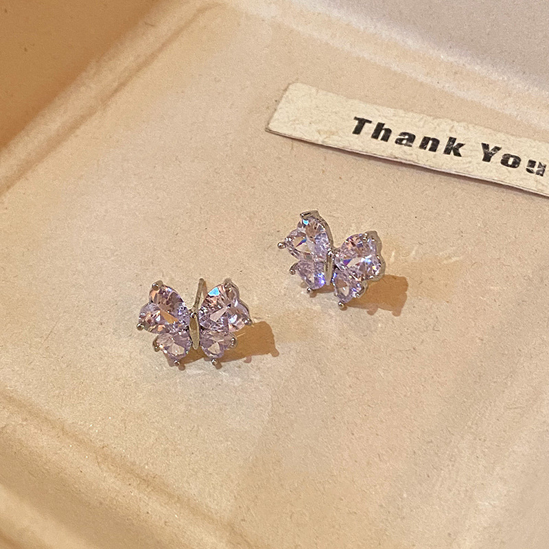 Sparkling Zircon butterfly earrings for women, light luxury, niche, exquisite and high-end, with a unique and cool touch. Earrings for women Specification drawing