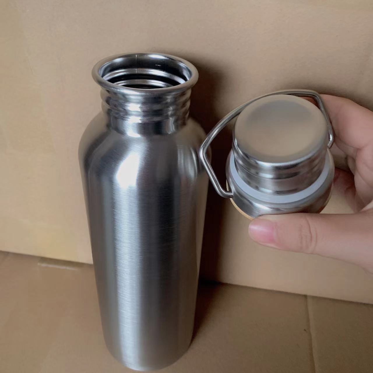 All-steel insulated cup, single-layer engraved men's portable sports water bottle, cold insulation outdoor water bottle, 304 stainless steel cup Specification drawing
