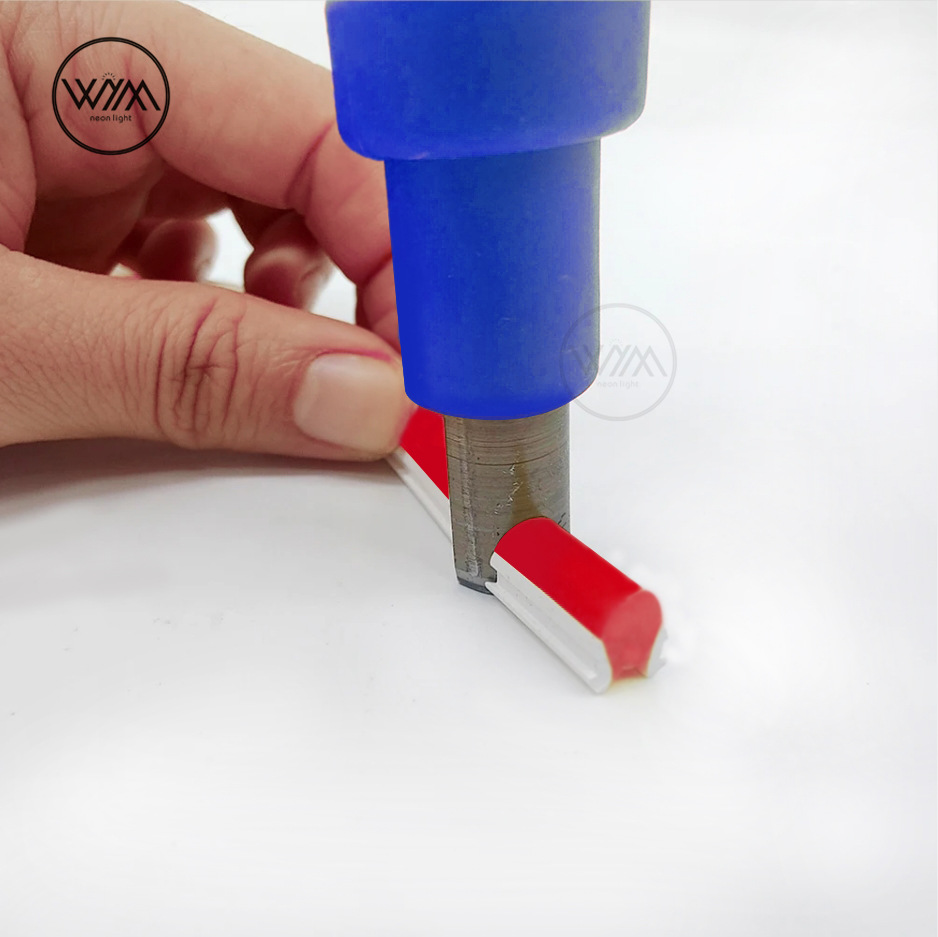 Neon light cutting knives, special right-angle knives, rounded corner knives, silicone rubber strip cutting knives, cross-border exclusive supply Application Scenario