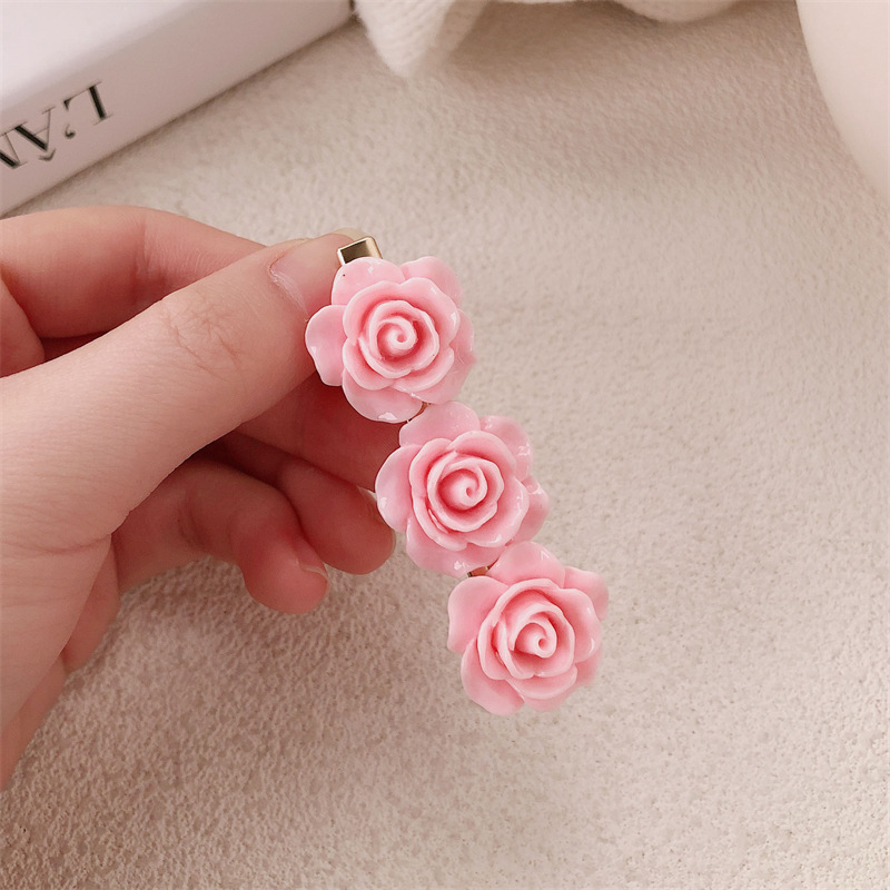 Pink rose hair clips, flower and girlish side clips, high appearance level, broken hair clips, sweet and versatile clips, hair clips Specification drawing