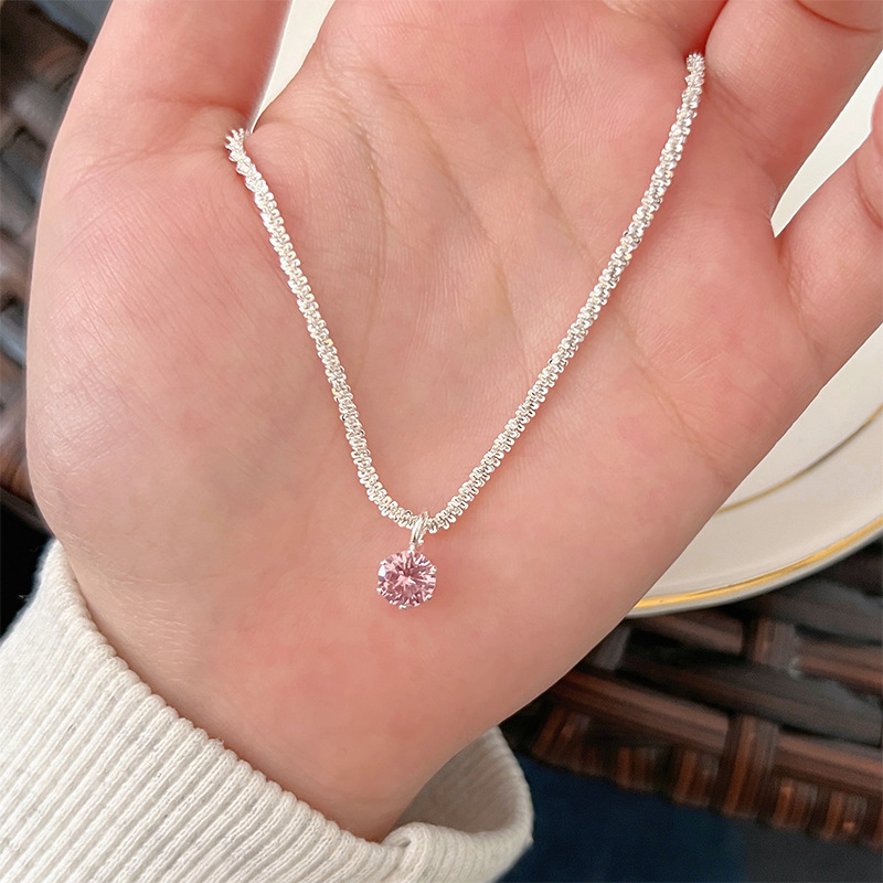 Pink diamond Starry Sky necklace S925 sterling silver sparkling neckchain, light luxury, ins niche collarbone chain, women's high-end feel Application Scenario
