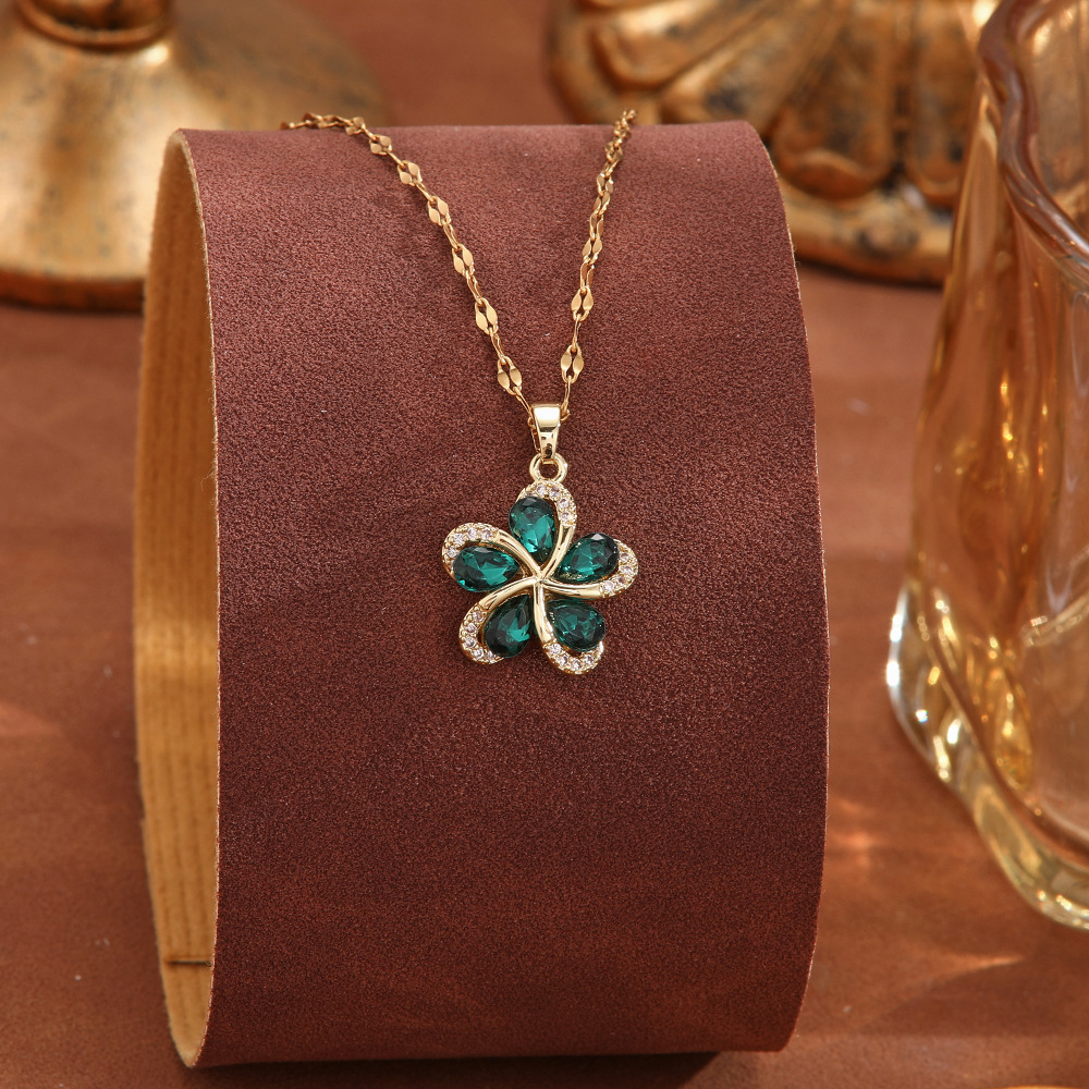 Wholesale of cross-border trade necklaces for women that do not fade and exude elegance, titanium steel necklaces for women, versatile accessories for women, and a sense of high-end collarbone chains Specification drawing
