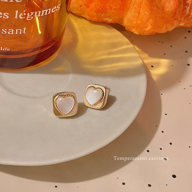 Simple square cat's eye stone heart-shaped earrings, 2024 new style, super ethereal and best-selling 925 silver needle earrings wholesale Specification drawing