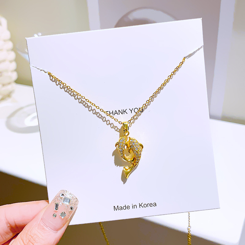 European and American fashion full diamond double fish pendant titanium steel necklace, women's niche design sense, light luxury collarbone chain, individual trendy accessory details Picture