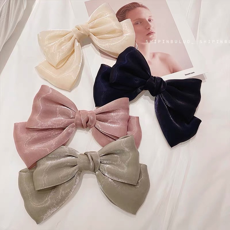 Japanese and Korean oversized bow headwear, spring clips, pearlescent hair clips, hair clips on the top of the back of a girl's head, elegant hair accessories details Picture