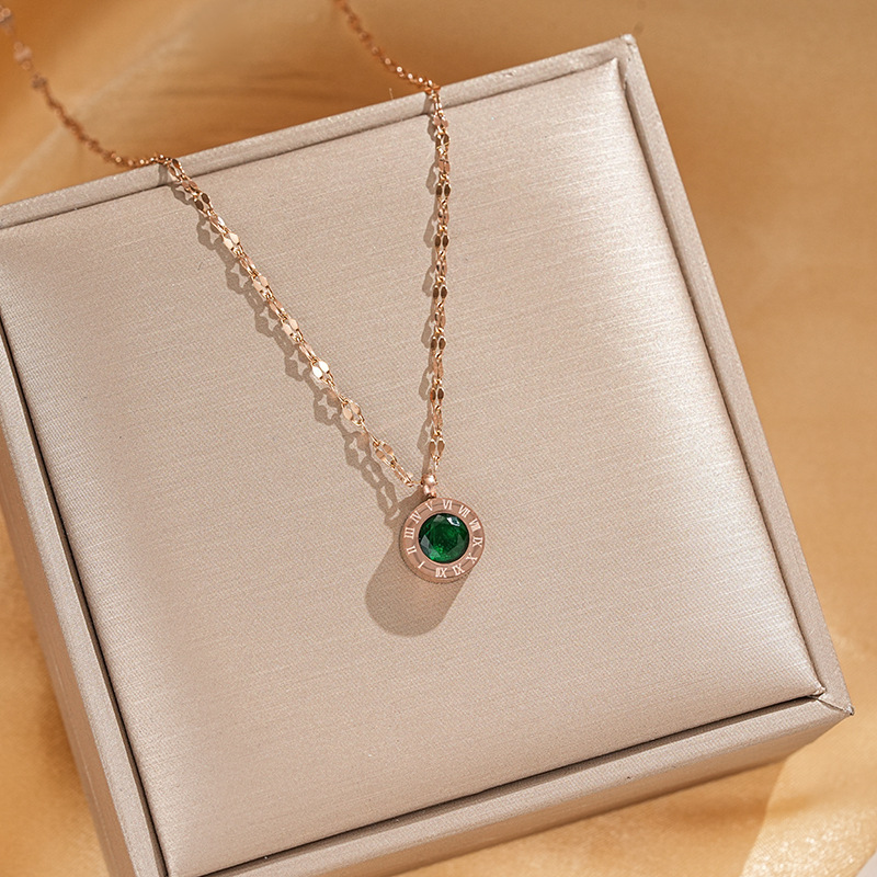 The new titanium steel simple Roman numeral necklace is a fashionable and niche design for women. It features a collarbone chain and is a popular light luxury accessory details Picture
