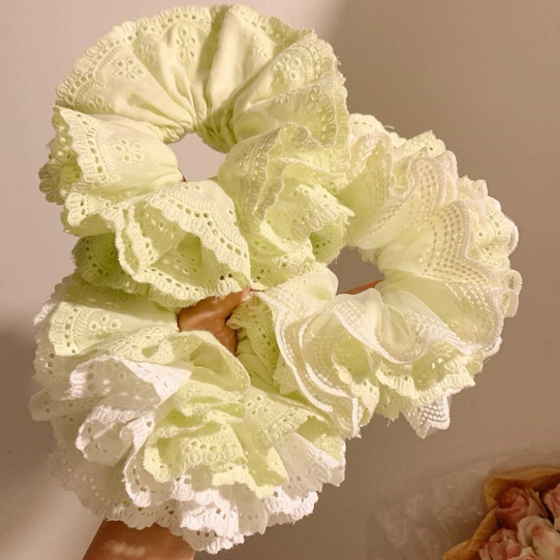 Summer green apple ~ Green lace large intestine hair tie for a woman's high-end look, bun hairstyle, Korean-style oversized hair accessory tied up full figure