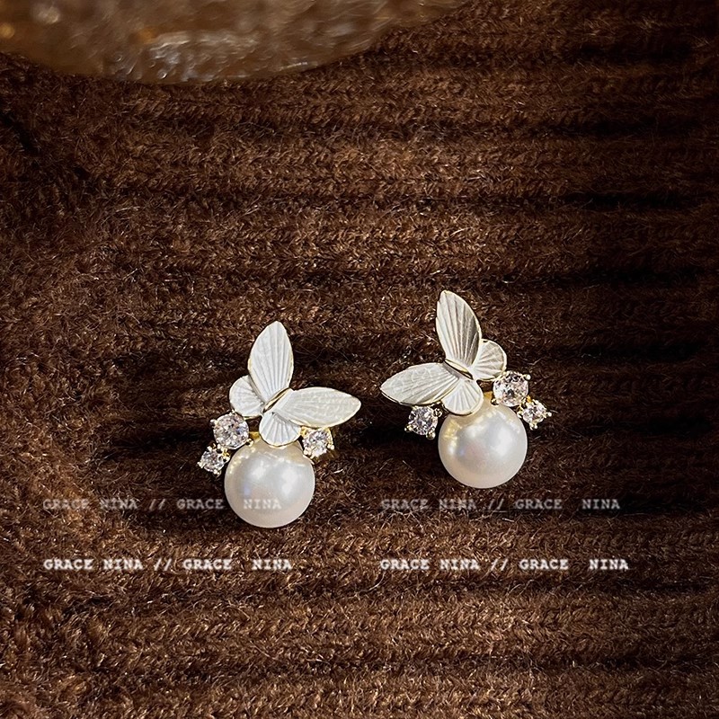 Light luxury glazed butterfly pearl exquisite zircon earrings, new style of elegant and high-end earrings, small and exquisite stud earrings for women details Picture