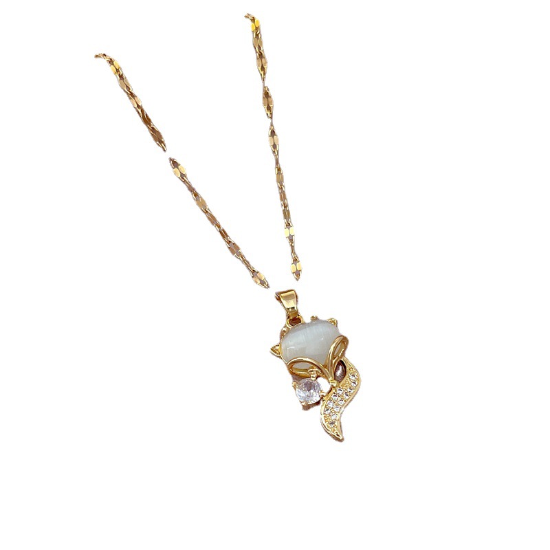 【 Titanium Steel 】 Light luxury slightly inlaid real gold fox cat's eye stone necklace, new women's collarbone chain, light luxury and niche design sense Item Picture