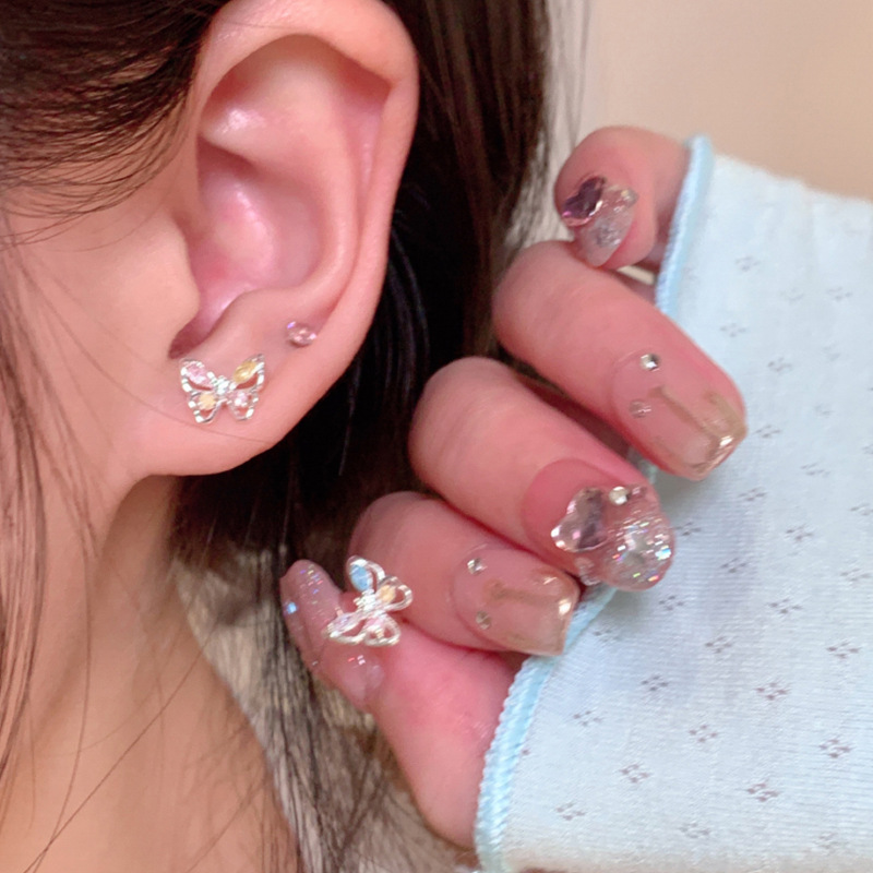 Colorful zircon butterfly stud earrings for women, 2024 new high-end style earrings, no ear piercings, mosquito coil plate earrings wholesale full figure