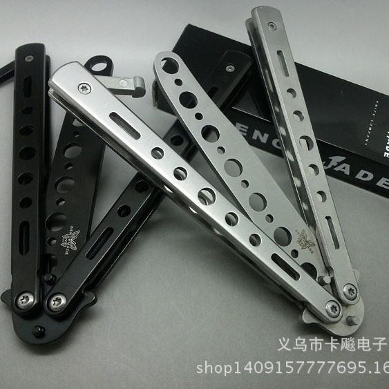 New American butterfly swing knife, uncut fruit peel knife, fruit peeler knife, training knife, cool practice knife Application Scenario