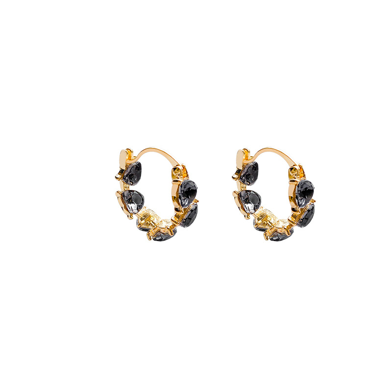 Black crystal heart-shaped ring ear buckles, a new 2024 trendy, light luxury, high-end and versatile bestseller that has become a social media sensation Item Picture