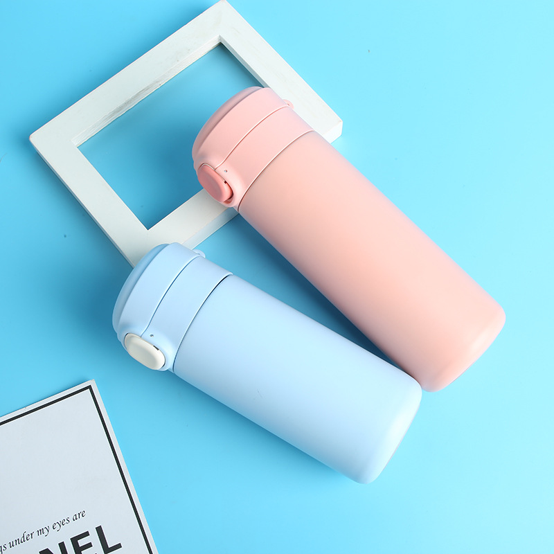 Pea thermos cup with pop-up lid, portable stainless steel water cup, small and cute, Instagram simple cup creativity for male and female students Application Scenario