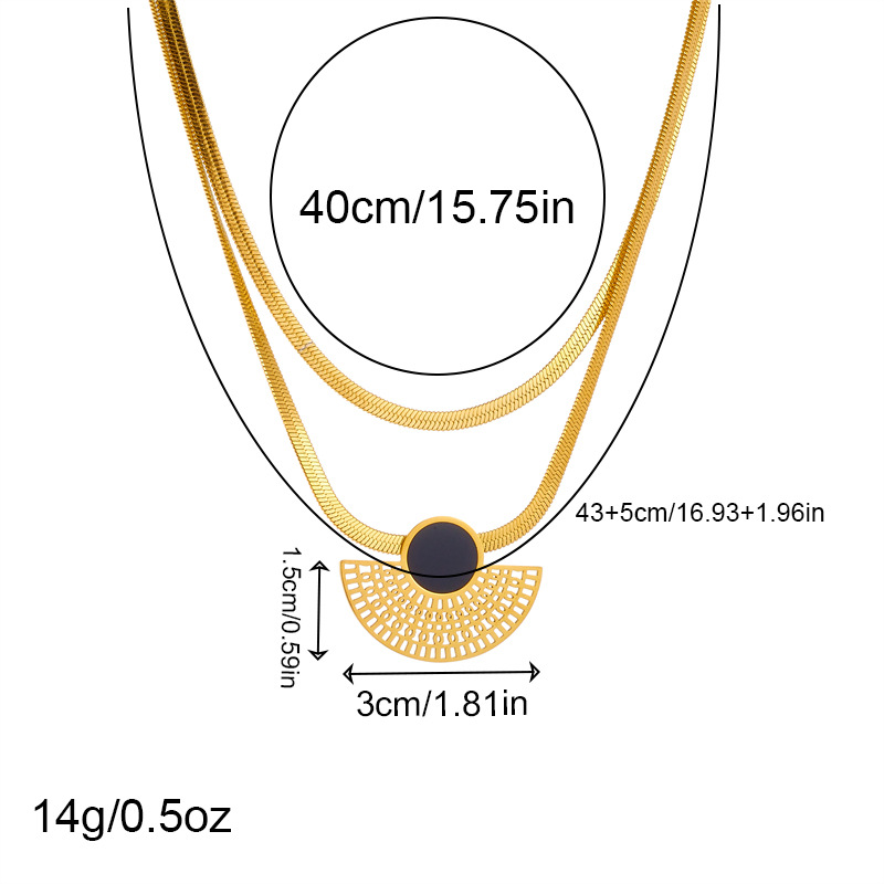 A cross-border fashion retro gold-plated blade chain double-layer stacked fan-shaped stainless steel pendant accessory necklace from Europe and America Application Scenario