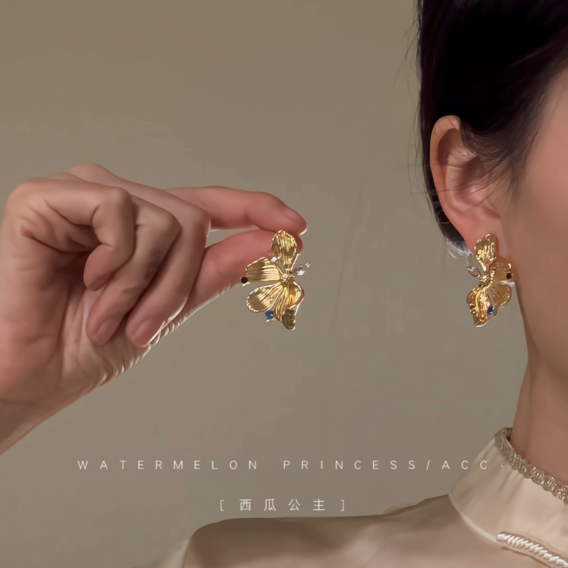 Super fairy-like French retro colored zircon golden flower earrings for women, 2025 new style, high-end and light luxury stud earrings details Picture