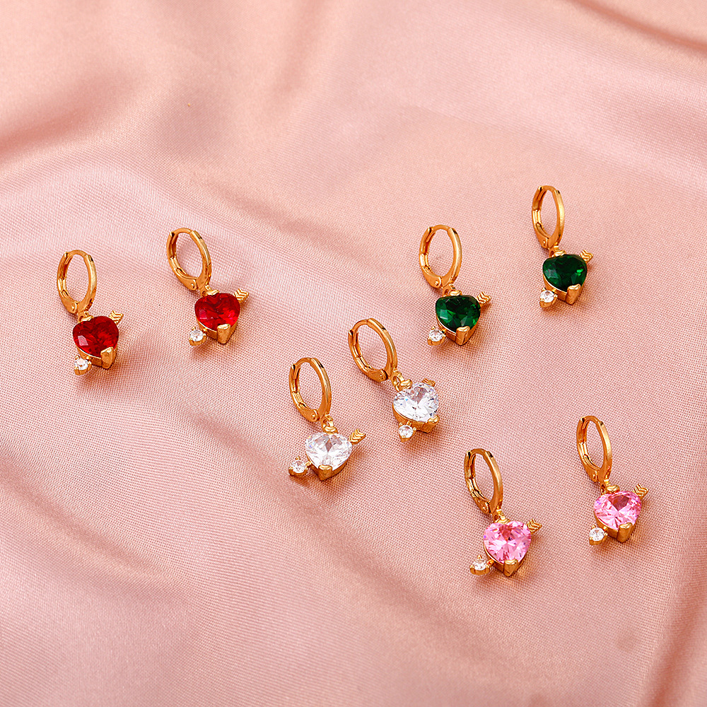 Cross-border best-selling Cupid Heart earrings, European and American Instagram one-shot piercing heart stud earrings, and colorful heart-shaped stud earrings that are popular among women Application Scenario