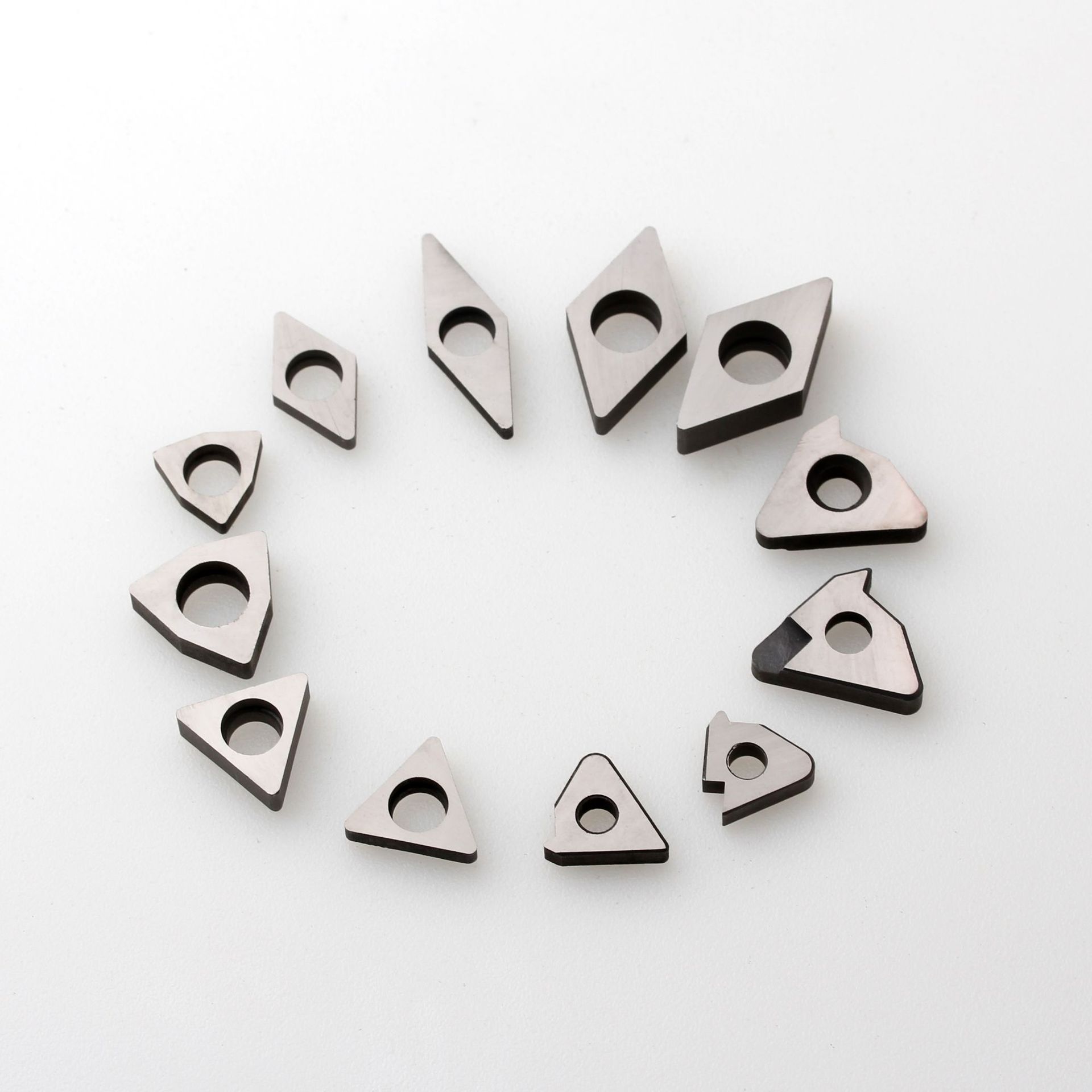 Wholesale of diamond gaskets for cross-border Desca CNC turning tool holders ST1603, STM16 and SW0603 Application Scenario