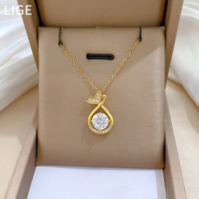 【 Titanium Steel 】 Fishtail water drop full diamond fashionable, light luxury, elegant and luxurious full diamond necklace, versatile for women, collarbone chain titanium steel Specification drawing