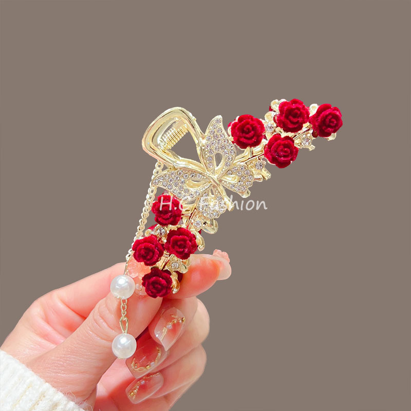 Medium-sized super fairy pearl flow grappling clip, high-end and light luxury hair clip, new fashionable shark clip, semi-tied hair accessory details Picture