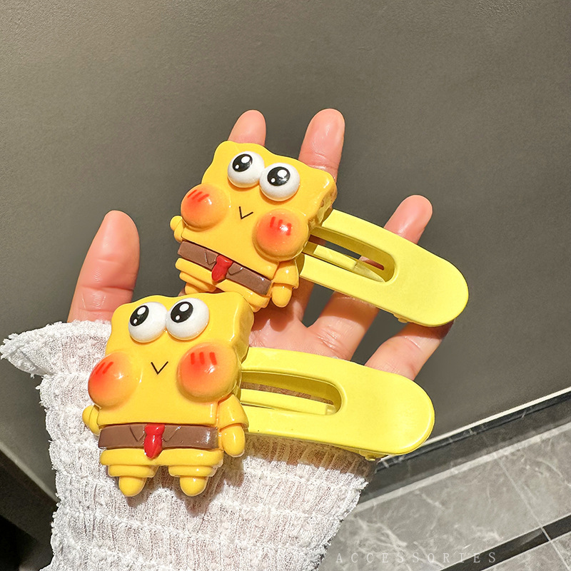 Cartoon SpongeBob SquarePants, cute hair clips, Patrick Star, sweet side duckbill hair clips, bangs, broken hair side clips, headwear Application Scenario
