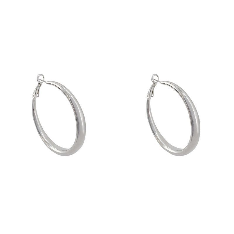 Shop owner's recommendation! Simple and exquisite circular ear rings, high-end and luxurious earrings for women, elegant and suitable for big faces Item Picture
