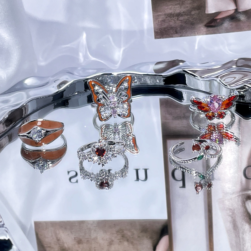 A new butterfly opening ring with a European and American style, featuring a feminine, trendy, irregular, individualistic, fashionable, light luxury and high-end feel details Picture