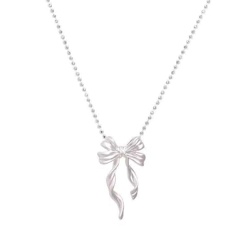 Ballet-style bow necklace for women, a new 2024 light luxury summer sweet and high-end collarbone chain necklace accessory Item Picture