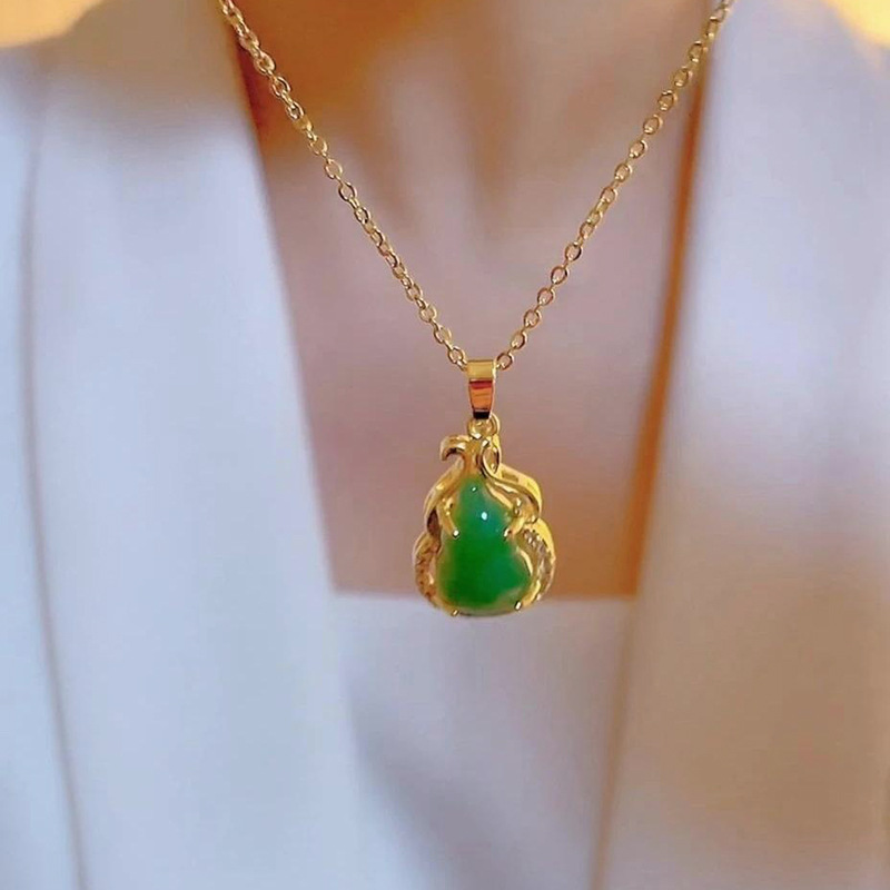 Fashionable and simple green small gourd pendant titanium steel necklace for women, summer bestseller zircon collarbone chain accessory short style Application Scenario
