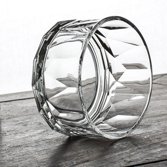 Ocean Thai imported diamond-cut stackable Confeis dessert bowl, buffet snack bowl, nut ice cream Application Scenario
