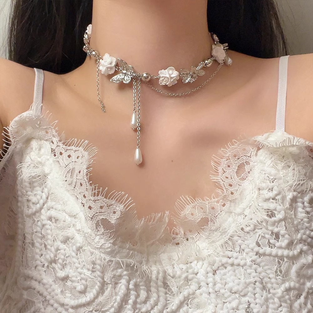 White flower butterfly pearl tassel necklace for women, 2025 new style, light luxury choker collarbone chain necklace details Picture