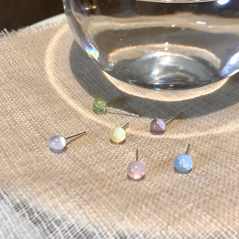 Dopamine-colored transparent round stud earrings for women, a fashionable and simple six-piece set of student girl earrings, unique earrings Specification drawing