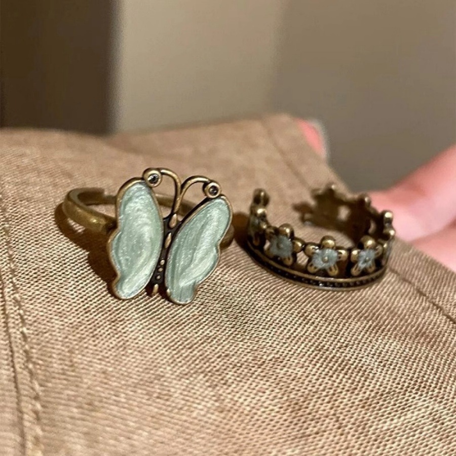 Secret Garden vintage butterfly ring, a retro, aged, niche and high-end flower opening ring for women details Picture