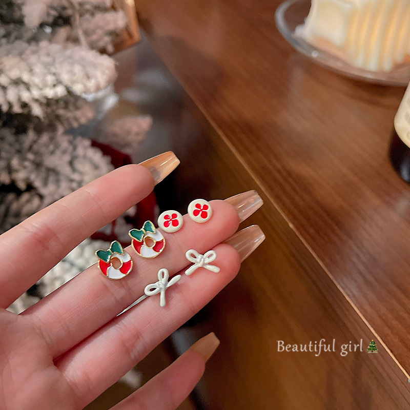 S925 Silver Needle Simple Bow Set Ear studs for women, sweet, small and versatile flower earrings wholesale full figure