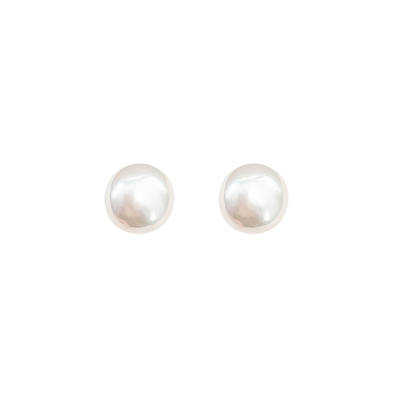 Steamed bun champagne-colored pearl stud earrings for women, light luxury, versatile, elegant and high-end, the same style of earrings as those of Internet celebrities Item Picture