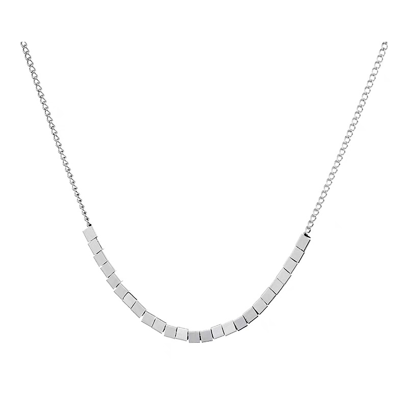 Ins-style pearl necklace, versatile and niche design, high-end and light luxury collarbone chain, heart-shaped pendant accessory wholesale Item Picture