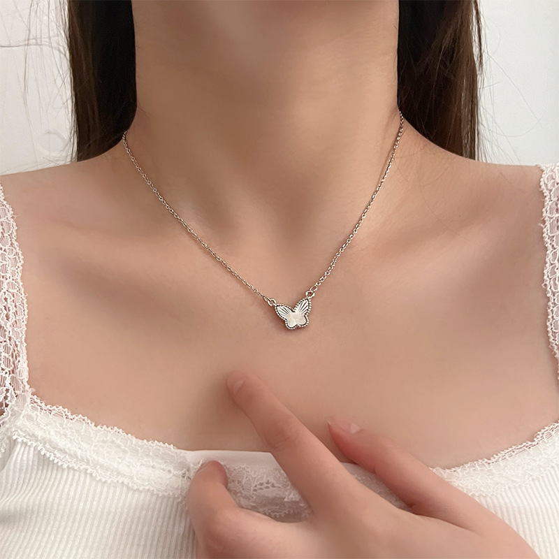 S925 Silver Flower Necklace for Women, simple and versatile for daily use, exquisite cross-cut hollowed-out small flower collarbone chain, sweet and cool style jewelry full figure