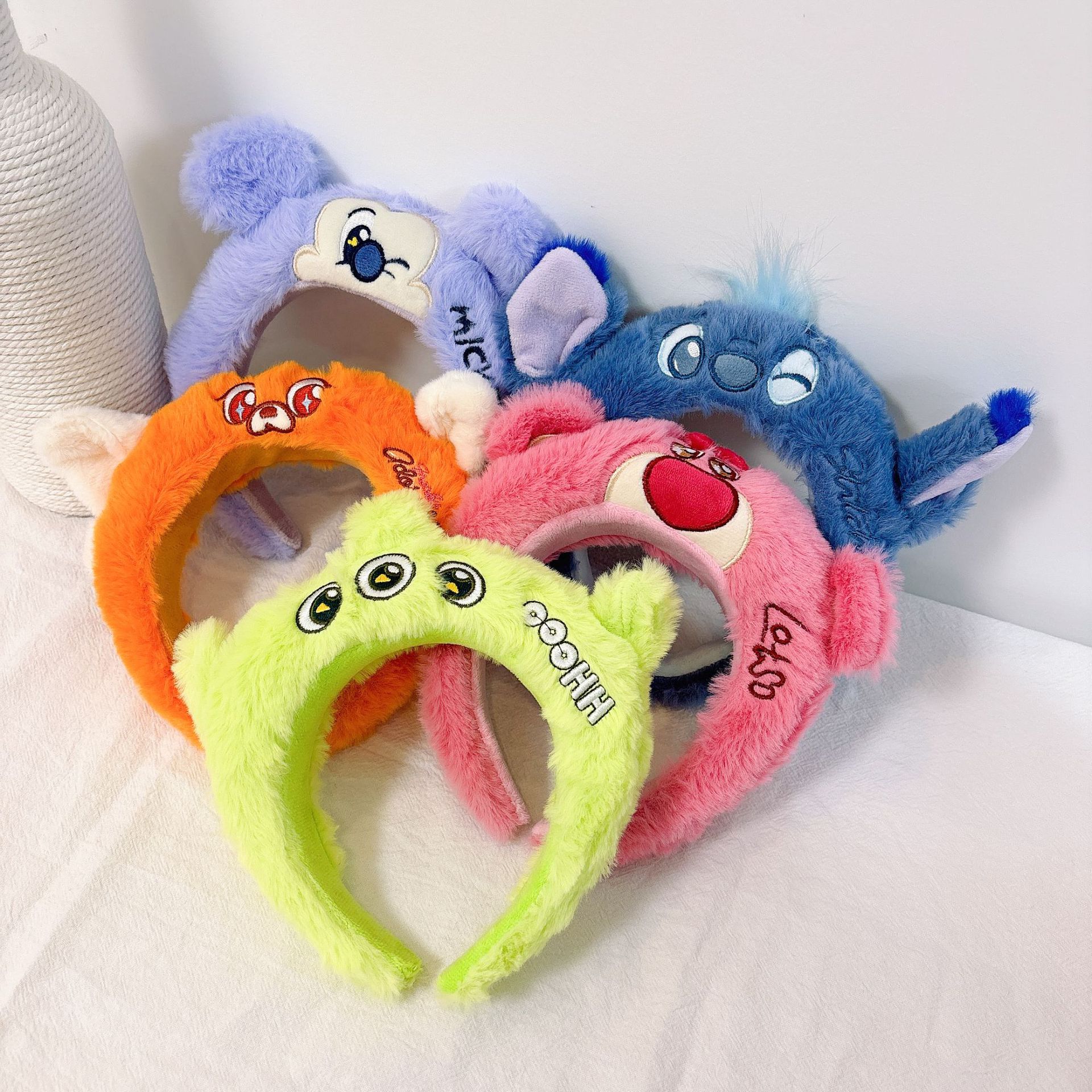 Cute Teddy headband, plush strawberry bear, three-eyed Mickey Mouse cartoon headband, face-washing, photo-taking and performance headwear full figure