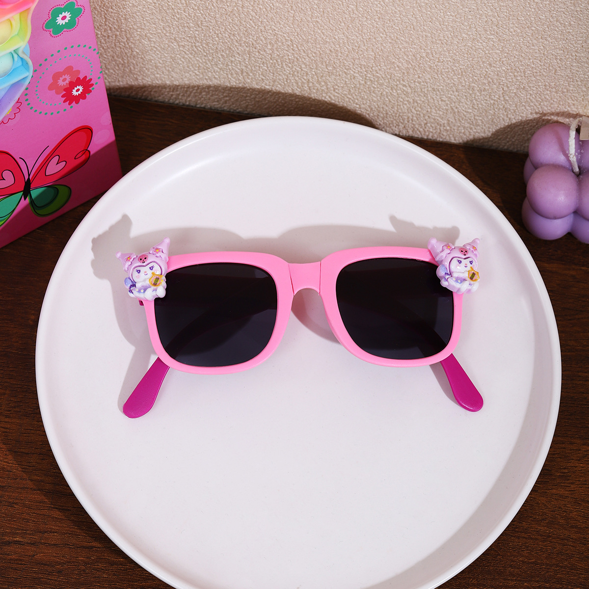 Children's folding sunglasses, cute cartoon sunglasses, outdoor sun protection polarized sunglasses for boys and girls, heart-shaped sunshade glasses Specification drawing