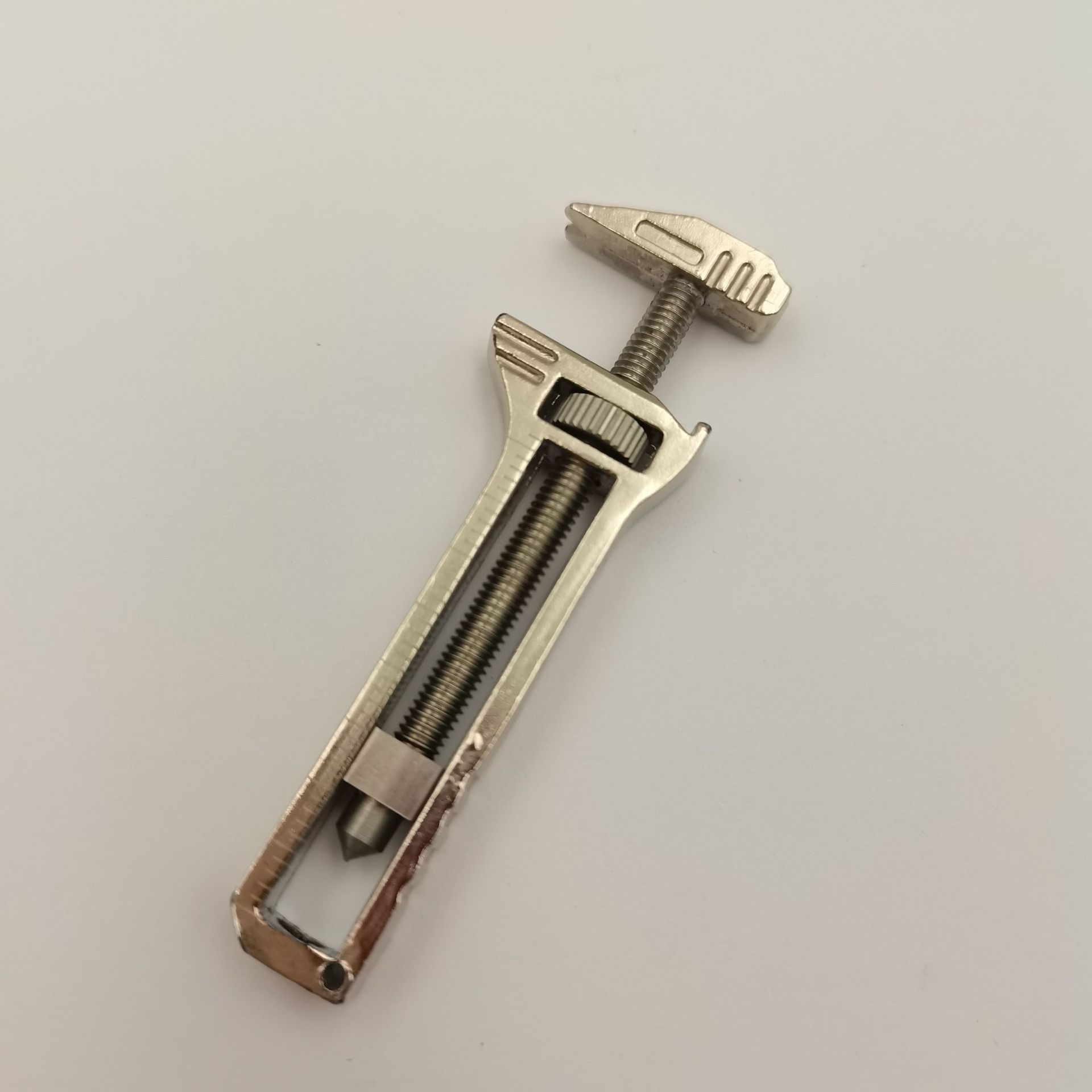Cross-border Compact Titanium Multitool multi-functional auxiliary tool full figure