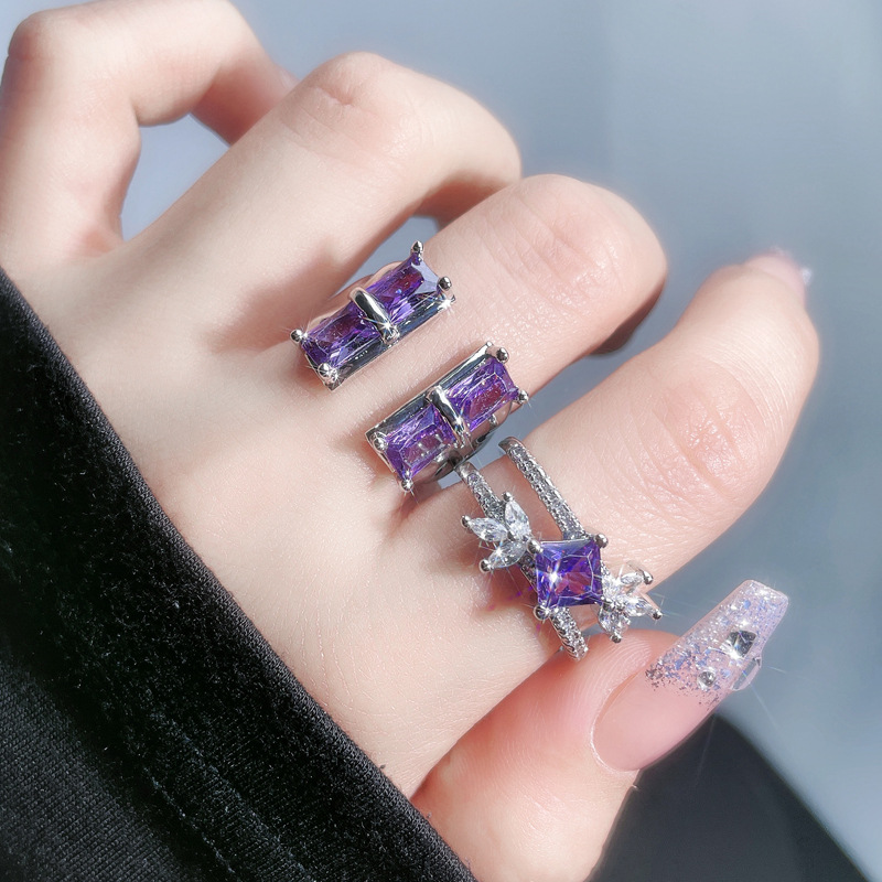 The new purple diamond butterfly lava open ring for women on Instagram features a cold, niche, fashionable and luxurious high-end ring style Application Scenario