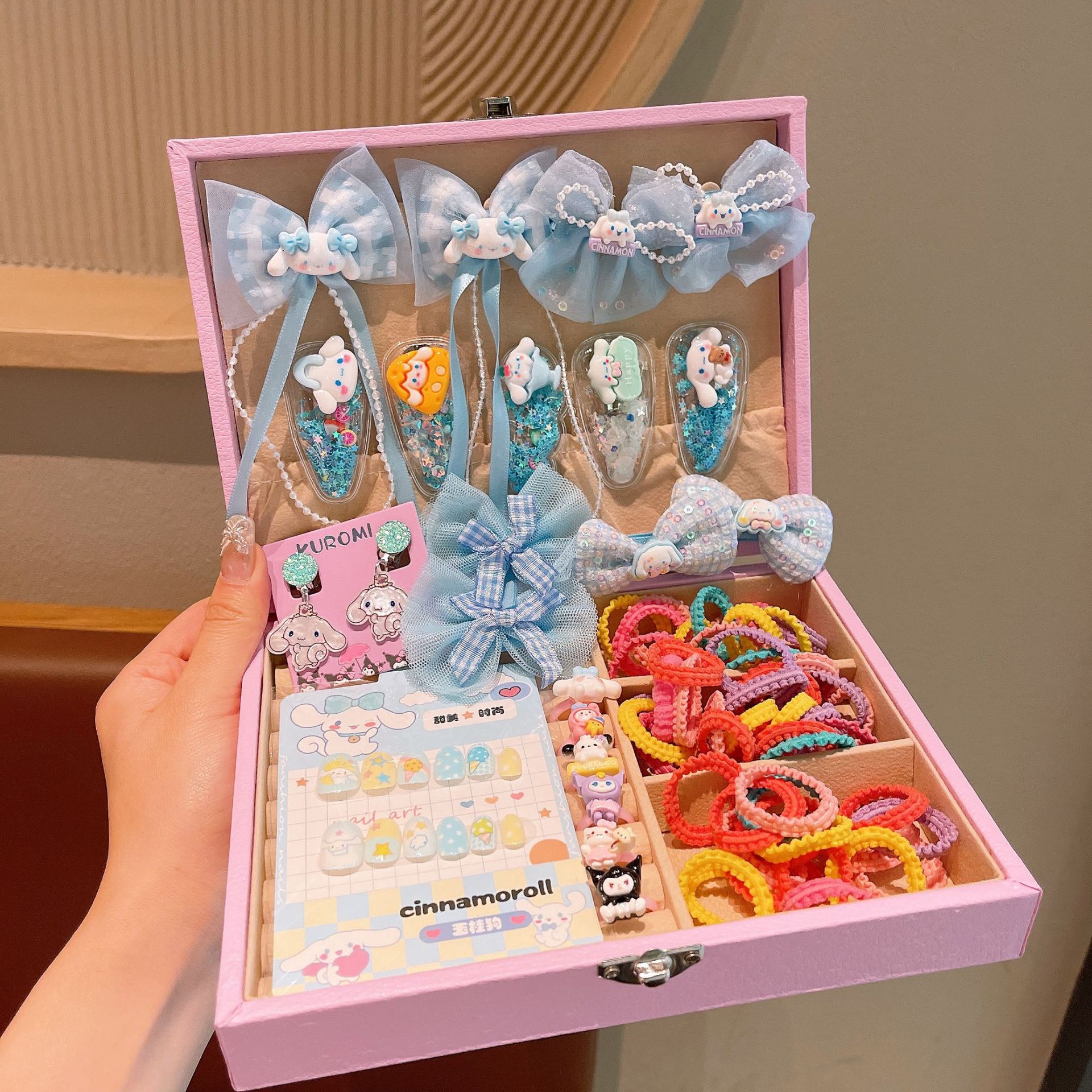 Beautiful gift box for Children's Day on June 1st, hair accessory set, princess headwear, little girl hair clips, baby hair ties, girls' hair clips Application Scenario