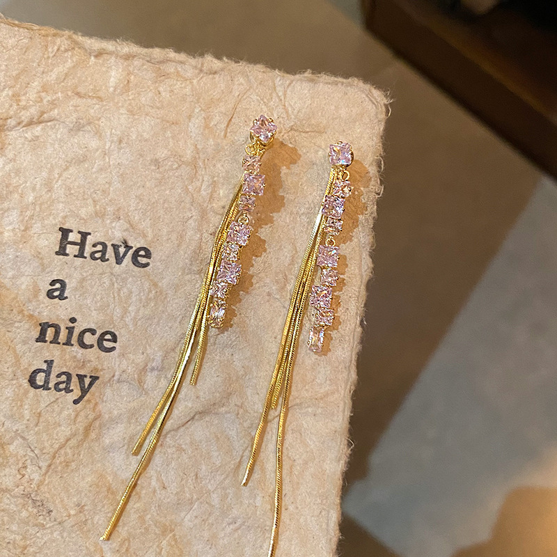 Exquisite zircon tassel earrings for women, 2025 new style, light luxury and elegant ladylike earrings, high-end long slimming earrings Specification drawing